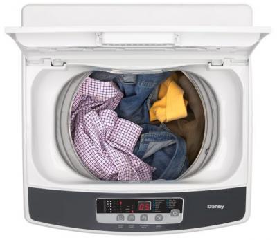 Danby 3.2 lbs. Washing Machine DWM060WDB