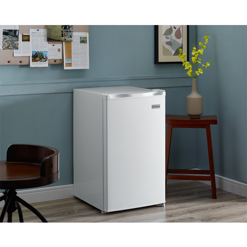 Marathon MAR45W Deluxe 4.5 Cu.ft All Refrigerator