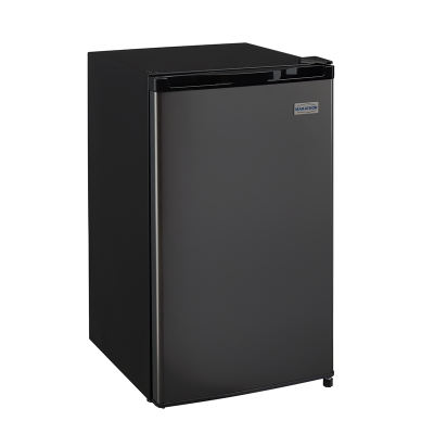 19" Marathon Deluxe 4.5 Cu.ft. Capacity Refrigerator in Black steel - MAR45BLS-1