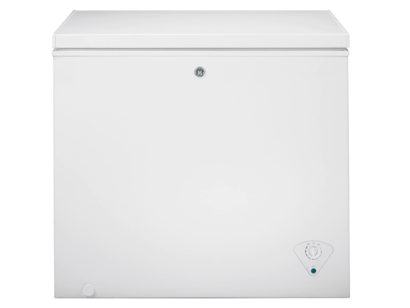 GE FCM7SKWW Manual Defrost Chest Freezer With Adjustable Temperature