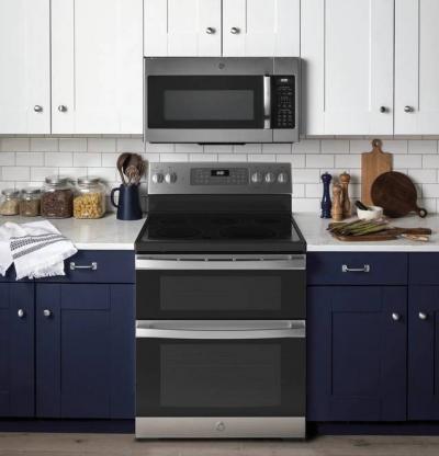 30" GE 6.6 Cu. Ft. Free-Standing Electric Double Oven Convection Range - JBS86SPSS