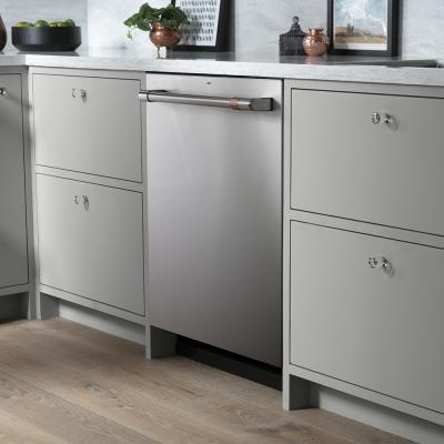 24" Café Built-In Dishwasher - CDT845P2NS1