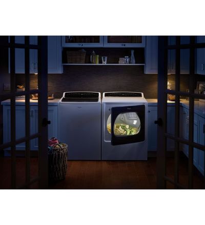 28" Whirlpool 6.1 cu. ft. I.E.C. Cabrio  High-Efficiency Top Load Washer with Precision Dispense - WTW8000DW