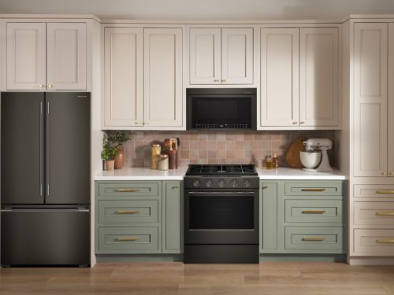 30" KitchenAid 5.0 Cu. Ft. Smart Slide-in Gas Range with Convection Cooking Modes and 2-in-1 Burner - KSGS530SBE